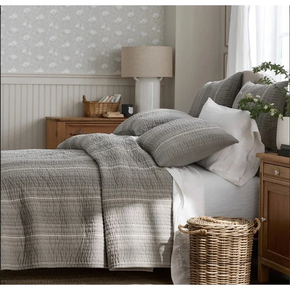 COMPANY STORE STRIPE QUILT F/Q GRAY WITH 2 SHAMS (NWT)